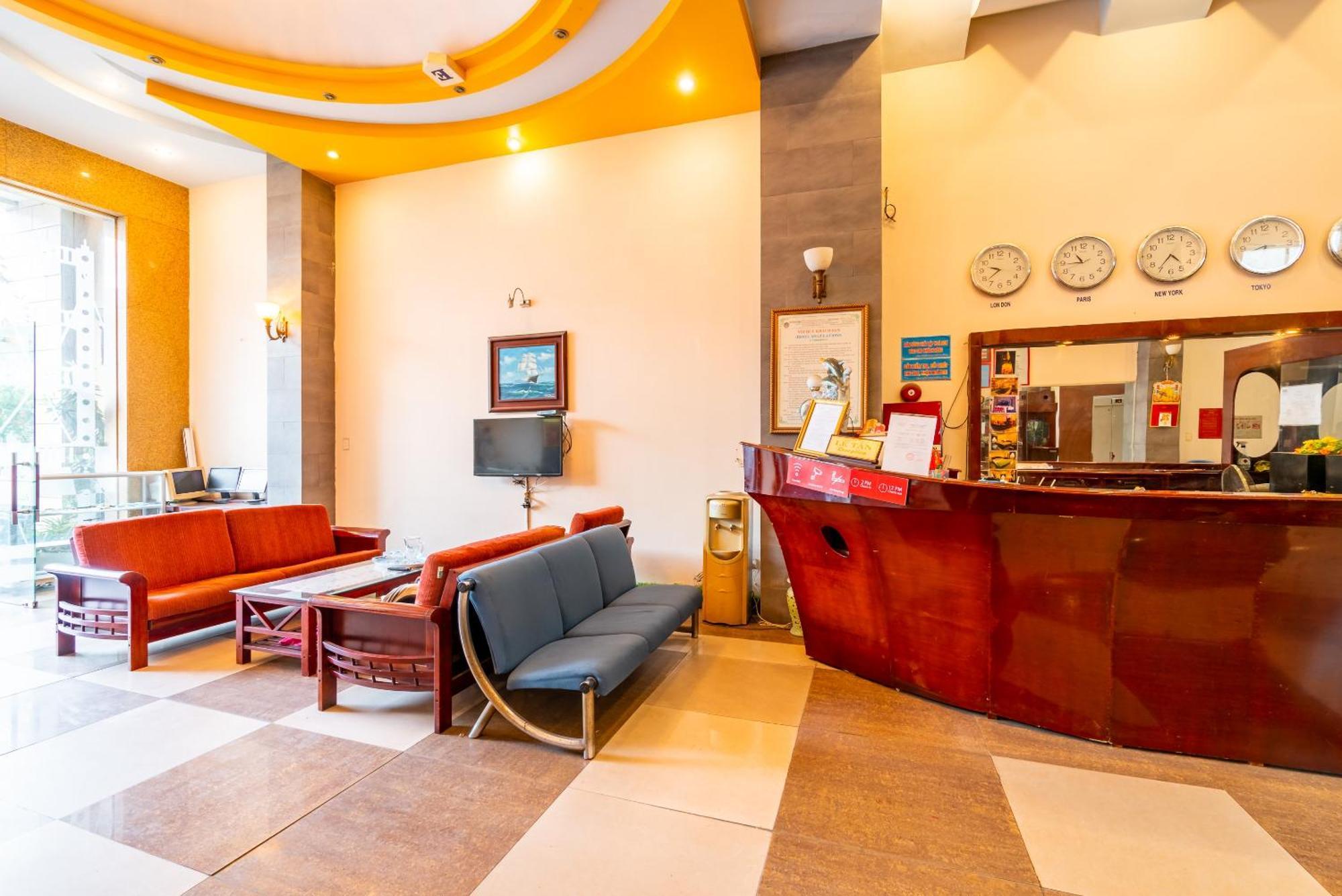 Hotel Super Oyo 266 Golden Gate Da Nang Exterior foto
