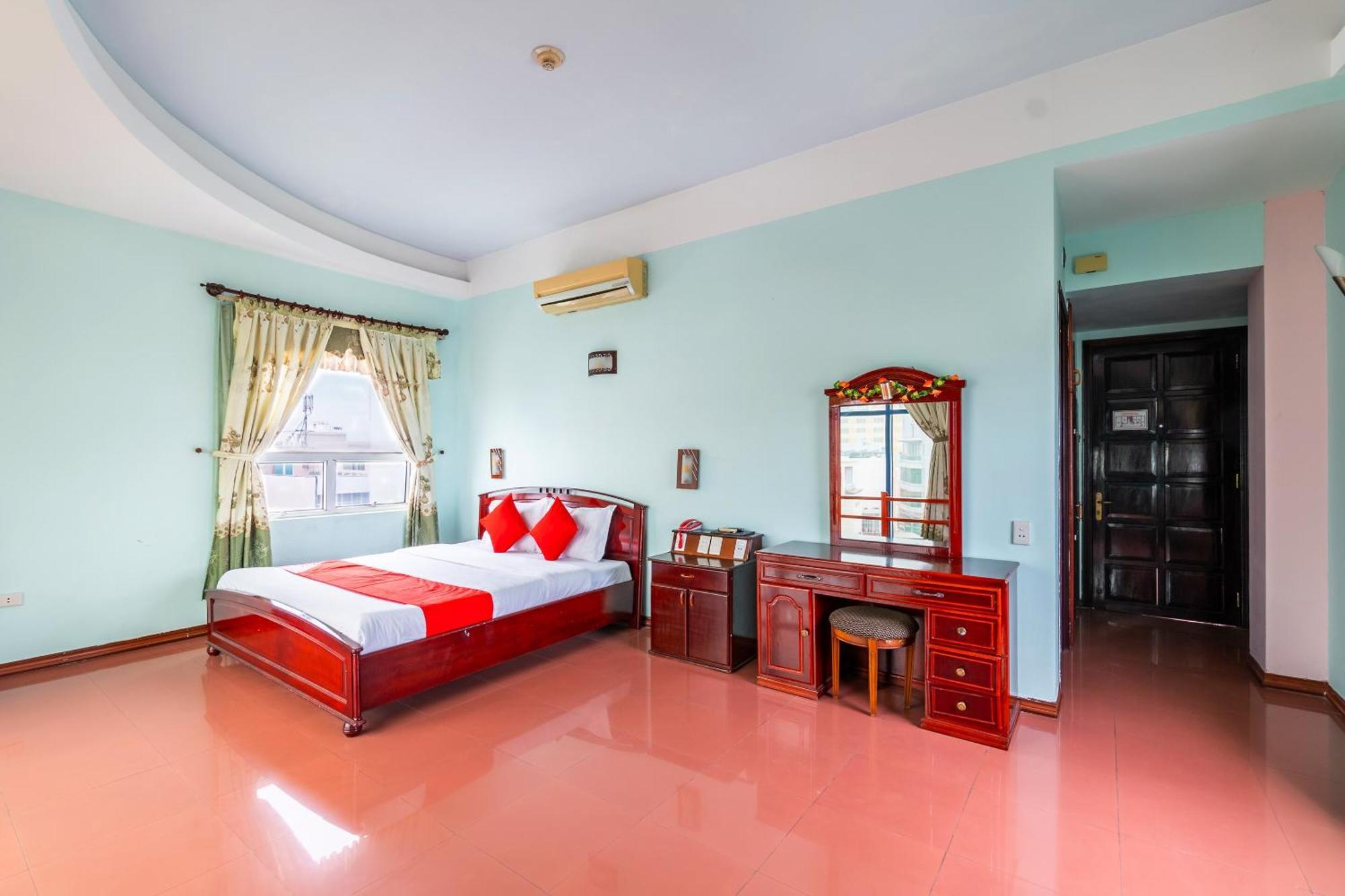 Hotel Super Oyo 266 Golden Gate Da Nang Exterior foto