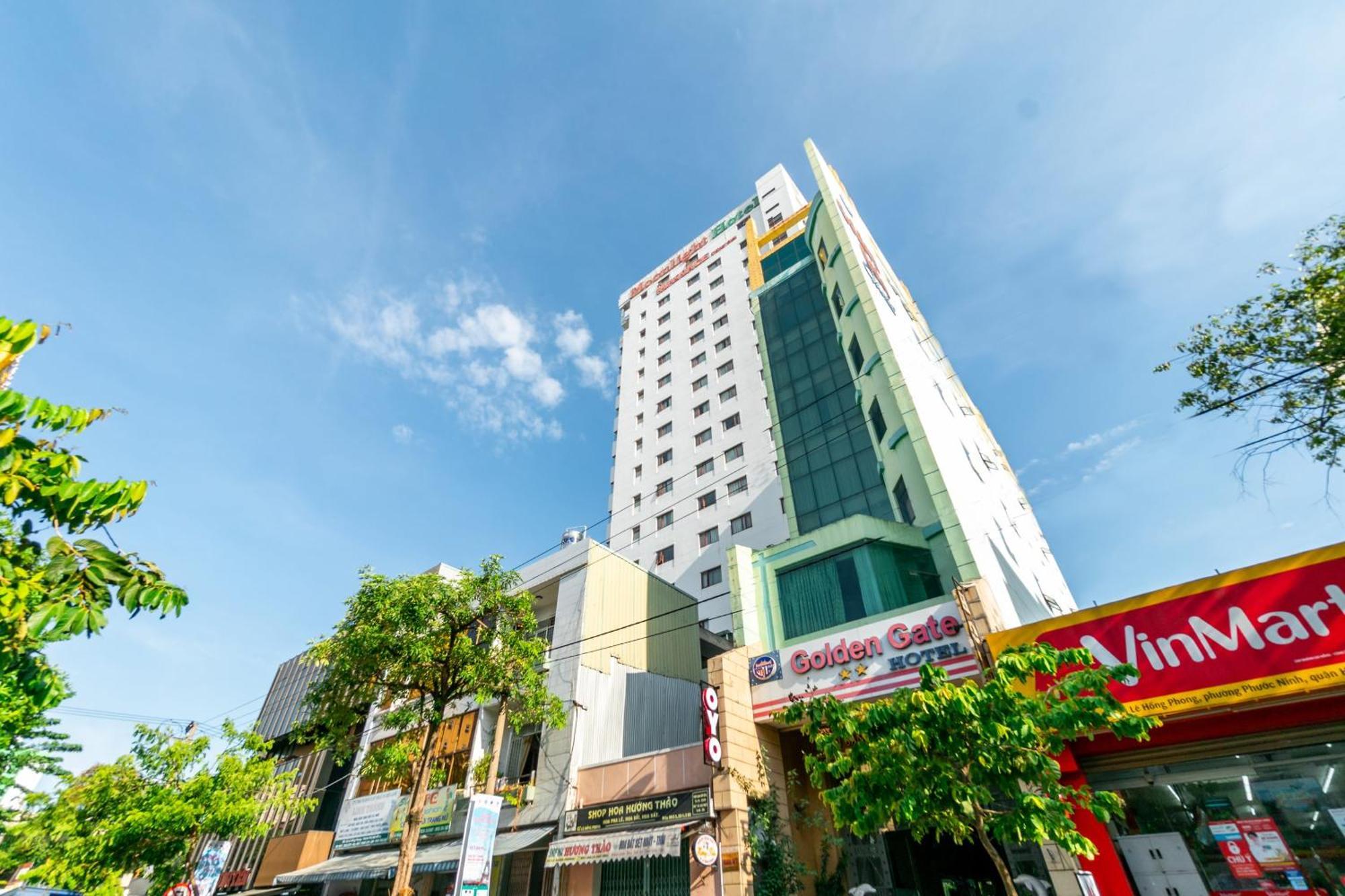 Hotel Super Oyo 266 Golden Gate Da Nang Exterior foto